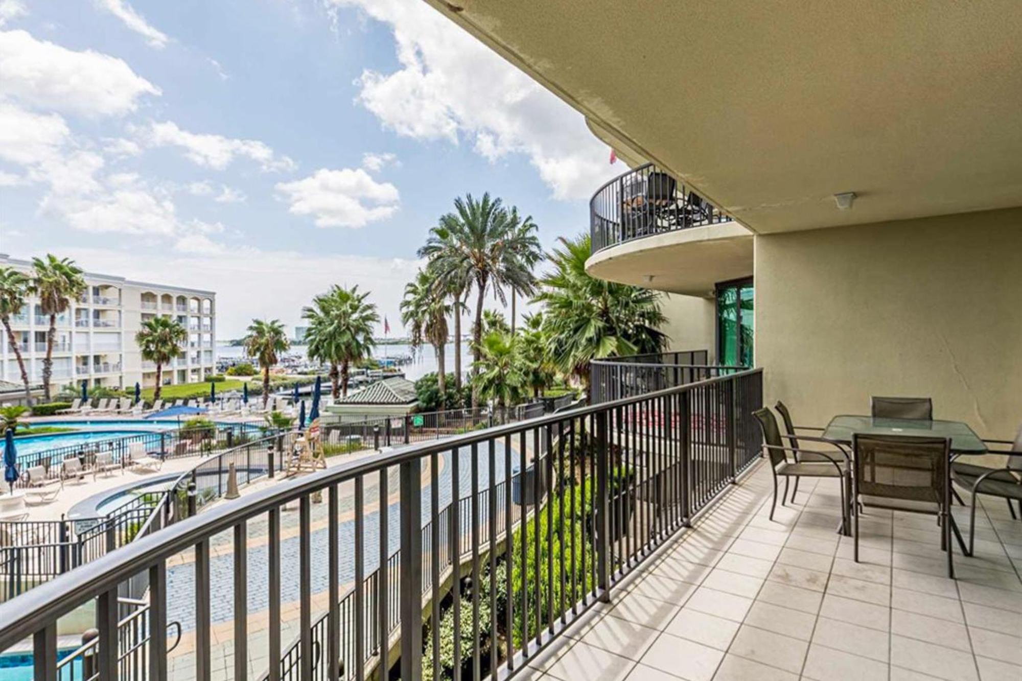 Phoenix On The Bay 2208 By Meyer Vacation Rentals Orange Beach Bilik gambar